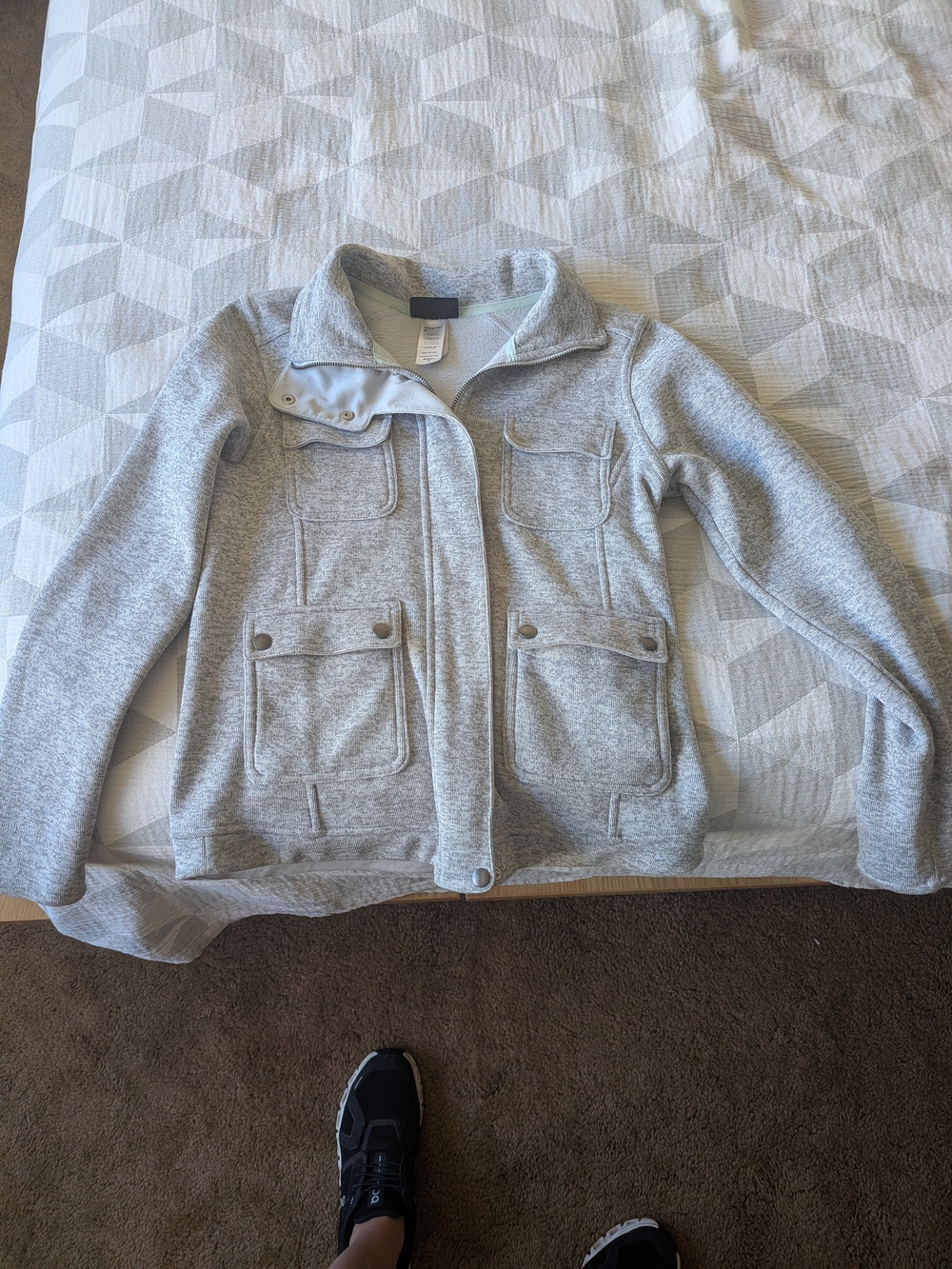 Patagonia Women’s Heather Gray Utility Fleece Jacket